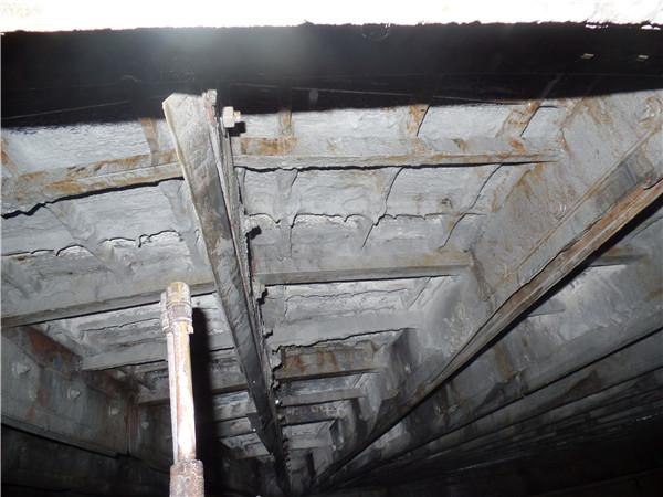 回转式空预器清洗前后